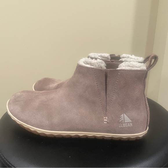 L.L. Bean Shoes - LL Bean Women's Mountain Slipper Boots Tan Taupe Suede Pull On Faux Fur Size 9